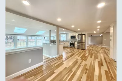 226 W Main St, Westborough, MA 01581 - Photo 5