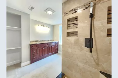 226 W Main St, Westborough, MA 01581 - Photo 27