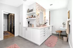 102 St Botolph St, Boston, MA 02115 - Photo 19