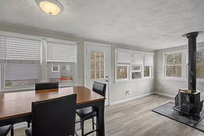 16 Marjorie St, Methuen, MA 01844 - Photo 5