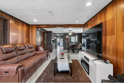 139-141 Bradford St, Everett, MA 02149 - Photo 11