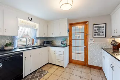 7 Westwood Terrace, Lawrence, MA 01843 - Photo 7