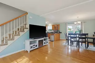 25 West Howard St, Quincy, MA 02169 - Photo 9