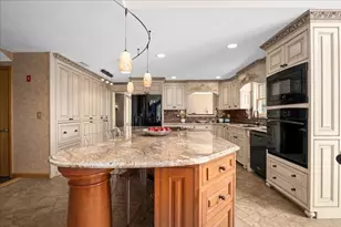 173 Central St, Boylston, MA 01505 - Photo 5