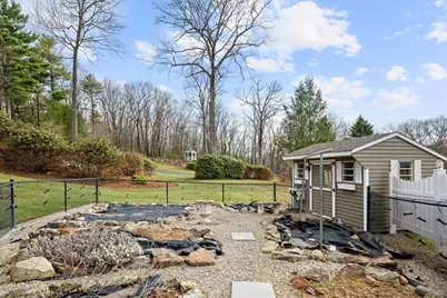 173 Central St, Boylston, MA 01505 - Photo 35