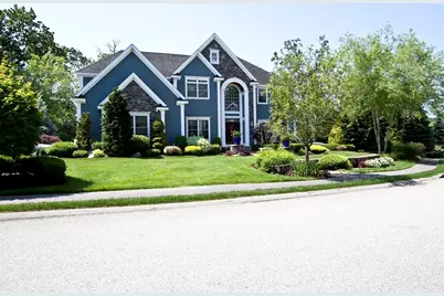 10 Woodbury Ln, Middleton, MA 01949 - Photo 1