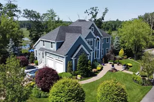 10 Woodbury Ln, Middleton, MA 01949 - Photo 3