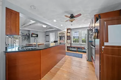 25 High St, Amesbury, MA 01913 - Photo 5