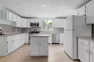 10 Briarfield Rd, Dennis, MA 02660 - Photo 11