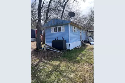 1032 N. Main #3, Killingly, CT 06241 - Photo 3