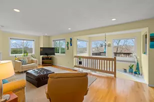 13 Brittania Cir, Salem, MA 01970 - Photo 3