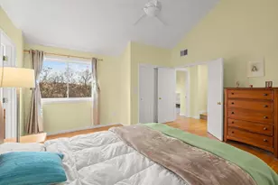 13 Brittania Cir, Salem, MA 01970 - Photo 5