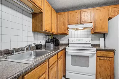 35 Longworth Avenue #12, Brockton, MA 02301 - Photo 9