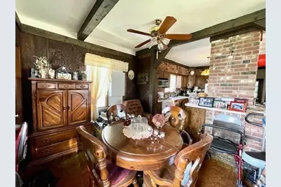 32 Woodstock St, Fall River, MA 02724 - Photo 5