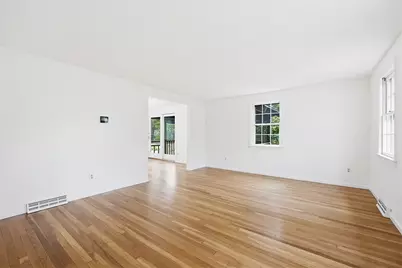 563 Norfolk Street, Holliston, MA 01746 - Photo 13