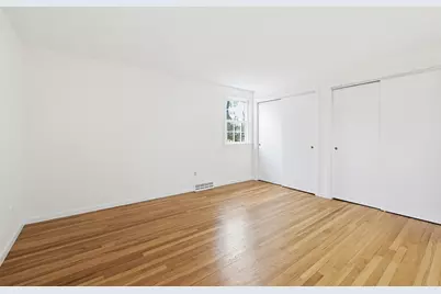 563 Norfolk Street, Holliston, MA 01746 - Photo 31