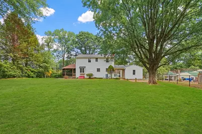 563 Norfolk Street, Holliston, MA 01746 - Photo 3