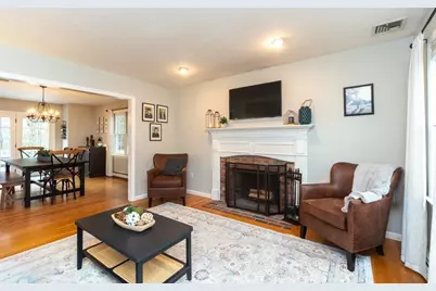 11 Bramblewood St, Bridgewater, MA 02324 - Photo 5