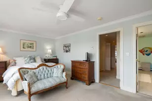 21 Pine St, Manchester by the Sea, MA 01944 - Photo 17