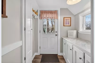 3 Western Ave, Wakefield, MA 01880 - Photo 5