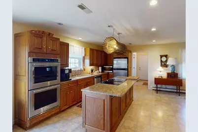 101 Plain Rd W, Deerfield, MA 01373 - Photo 9