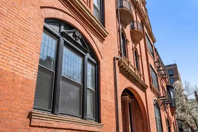 8 Fairfield Street, Boston, MA 02116 - Photo 7