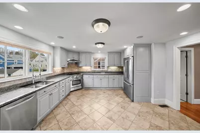 6 Desmond Terrace, Salem, MA 01970 - Photo 15