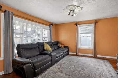 15 Manning, Marlborough, MA 01752 - Photo 5