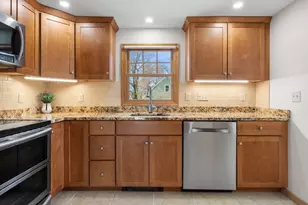 19 Elizabeth Ln, Newburyport, MA 01950 - Photo 9