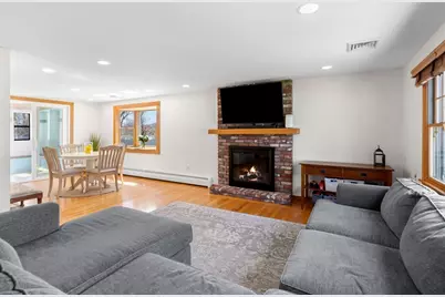 19 Elizabeth Lane, Newburyport, MA 01950 - Photo 5