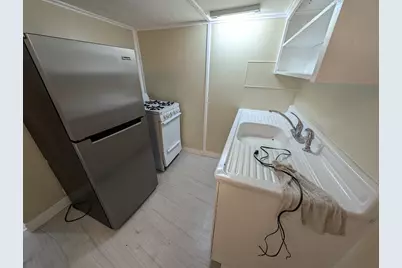 609 Cherry St, Fall River, MA 02720 - Photo 7