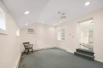 210 Pleasant St, Seekonk, MA 02771 - Photo 15
