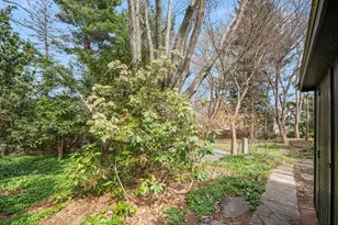 210 Pleasant St, Seekonk, MA 02771 - Photo 27