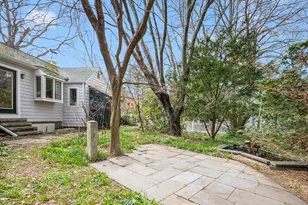 210 Pleasant St, Seekonk, MA 02771 - Photo 7