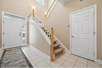 645 Devenwood Way #645, Clinton, MA 01510 - Photo 3