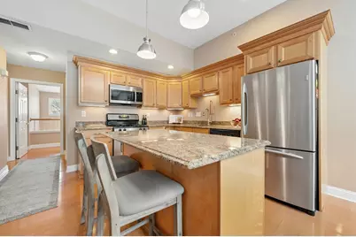 645 Devenwood Way #645, Clinton, MA 01510 - Photo 5