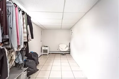 278 W McCabe St, Dartmouth, MA 02747 - Photo 15