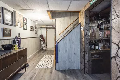 278 W McCabe St, Dartmouth, MA 02747 - Photo 17