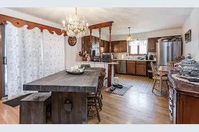 278 W McCabe St, Dartmouth, MA 02747 - Photo 3