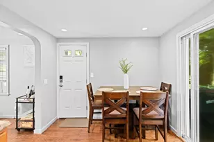 33 Bishop Rd, Quincy, MA 02170 - Photo 9