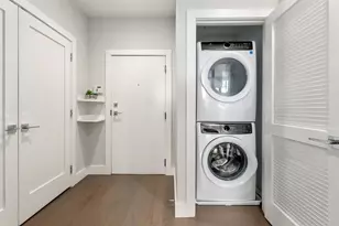 39 A St, Boston, MA 02127 - Photo 7