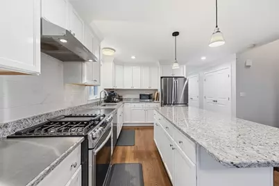 44 Bacon St, Pepperell, MA 01463 - Photo 11