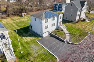 15 Meadow Dr, Lowell, MA 01854 - Photo 35