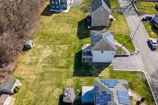 15 Meadow Dr, Lowell, MA 01854 - Photo 37