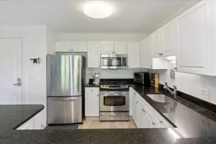 614 Pond St, Braintree, MA 02184 - Photo 3