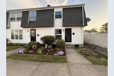 128 Osborn St #128, New Bedford, MA 02740 - Photo 1