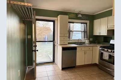 128 Osborn St #128, New Bedford, MA 02740 - Photo 7