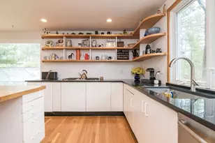 43 Morgan Cir, Amherst, MA 01002 - Photo 17