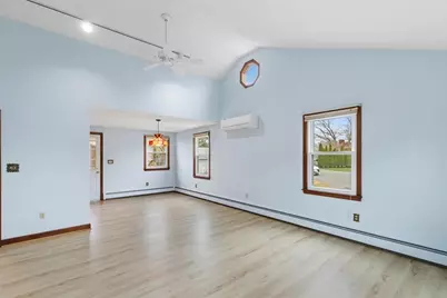 35 Ravenna Avenue, Salem, MA 01970 - Photo 7