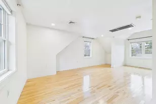 18 Shaker Rd, Dartmouth, MA 02747 - Photo 21